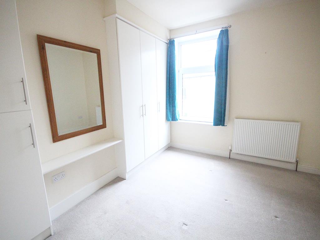 2 bedroom end terrace house SSTC in Barnoldswick - IMG_4686.jpg